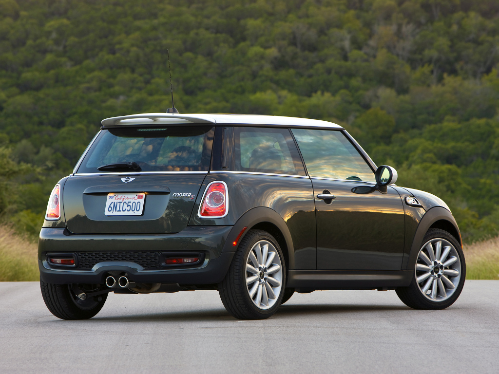 MINI Hatch R56 One Рестайлинг