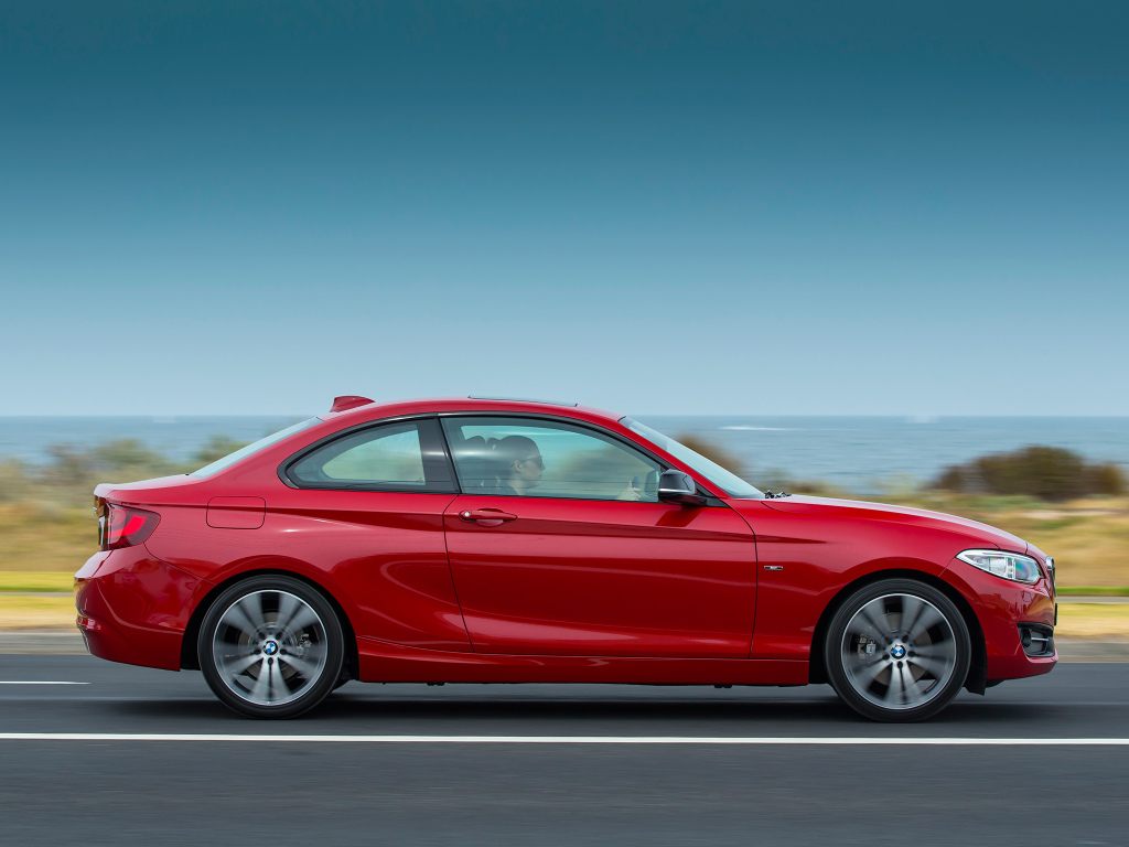 BMW 2 серия F 22
