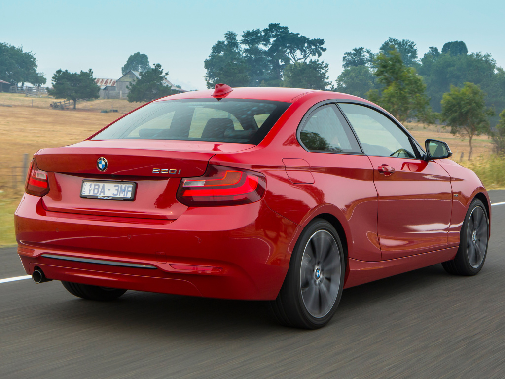 BMW 2 серия F 22