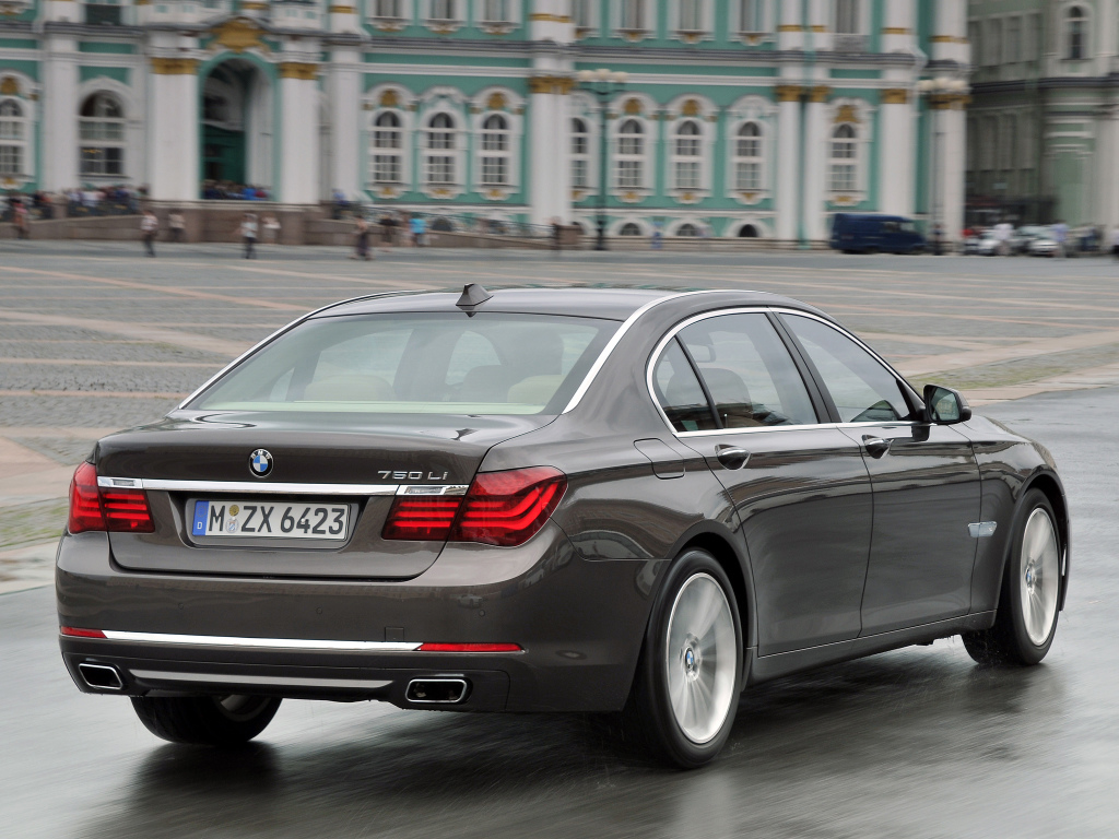 BMW 7 серия F01, F02 Рестайлинг (2012-2015)