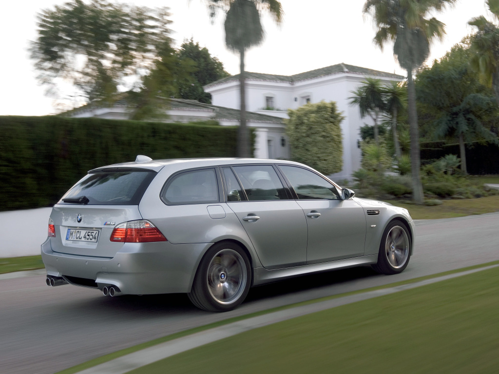 BMW  М серия М5 Е60, Е61 (2004-2010)