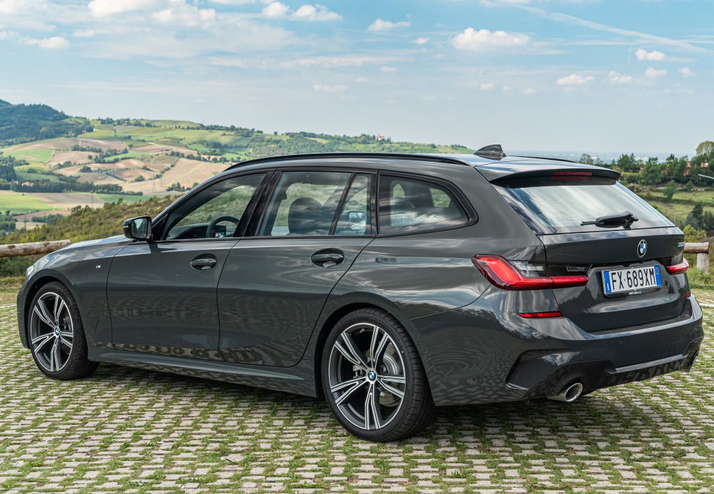 BMW 3 серия G21