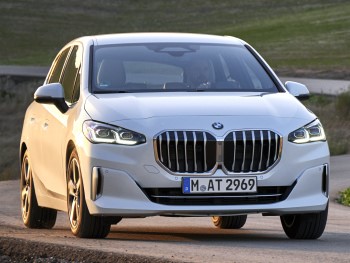 U06 Active tourer