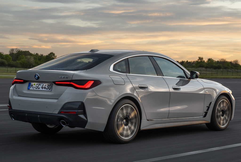 BMW 4 серия G26