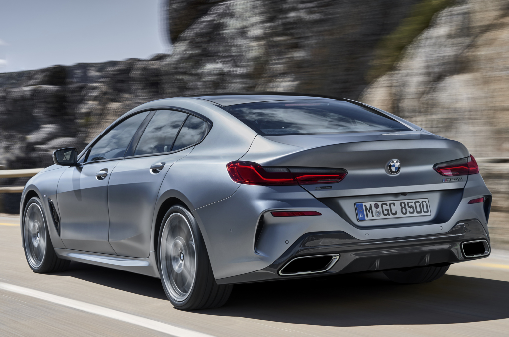BMW 8 серия G16
