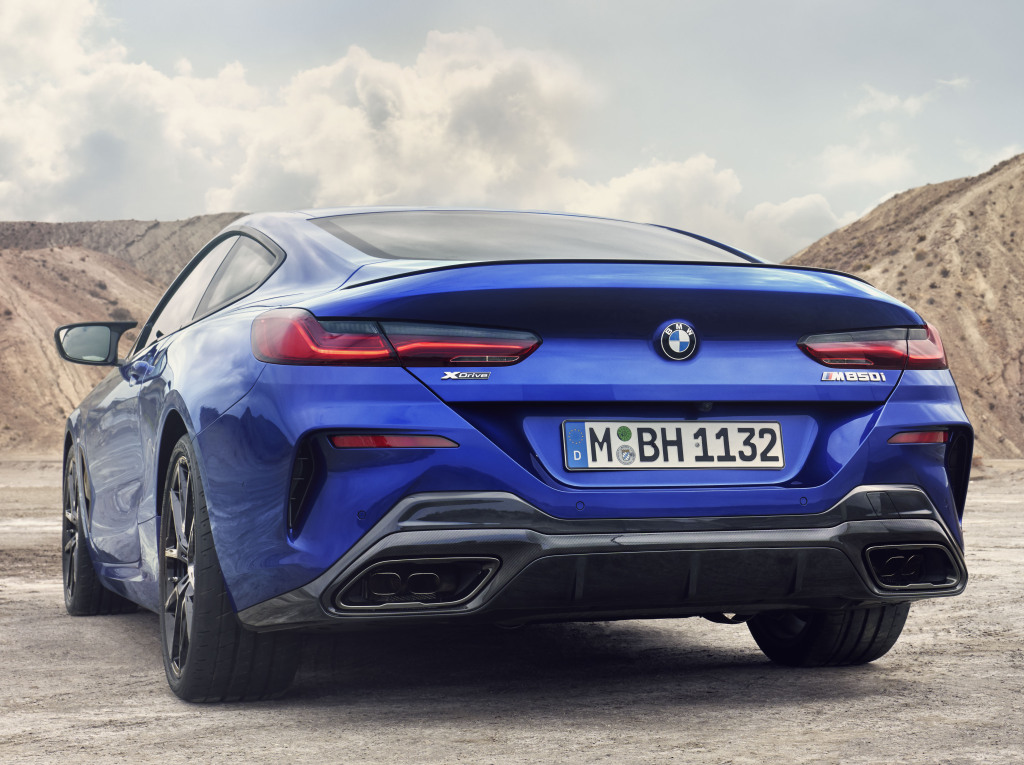 BMW 8 серия G15 рестайлинг